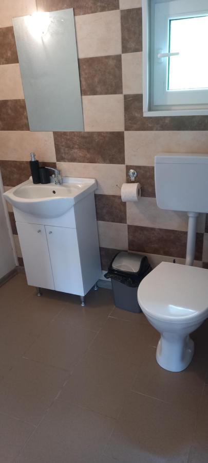 Willa Casa Claudiu Ieşelniţa Zewnętrze zdjęcie